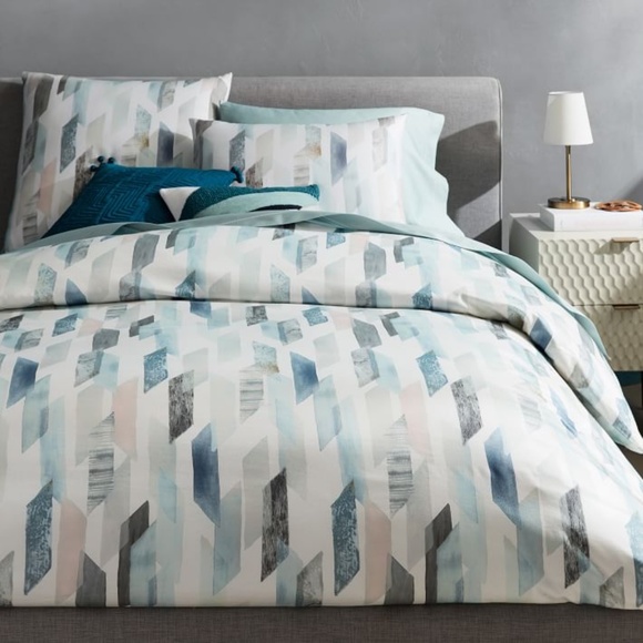 West Elm Bedding Organic Sateen Crystal Geo Duvet Cover Poshmark